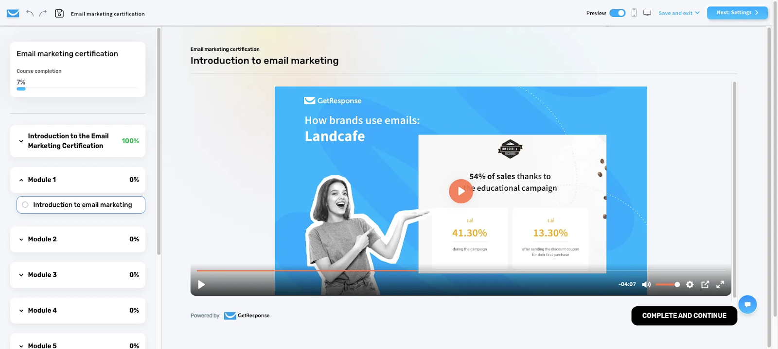 GetResponse online course creation tools showing content monetization features with progress tracking and payment integration