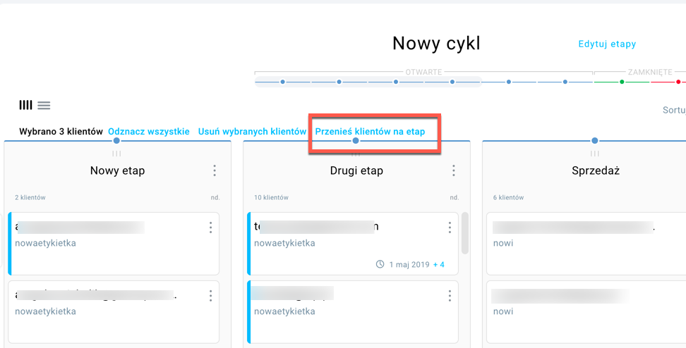 Przenieś klientów na etap.