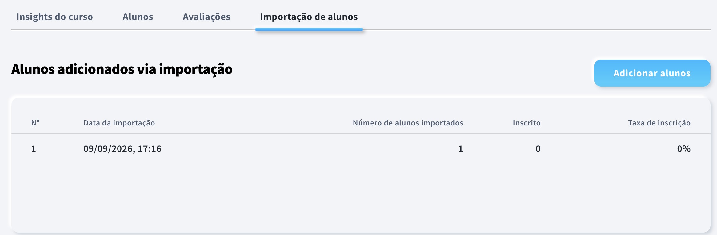 Separador de importação de alunos na visão geral do curso.