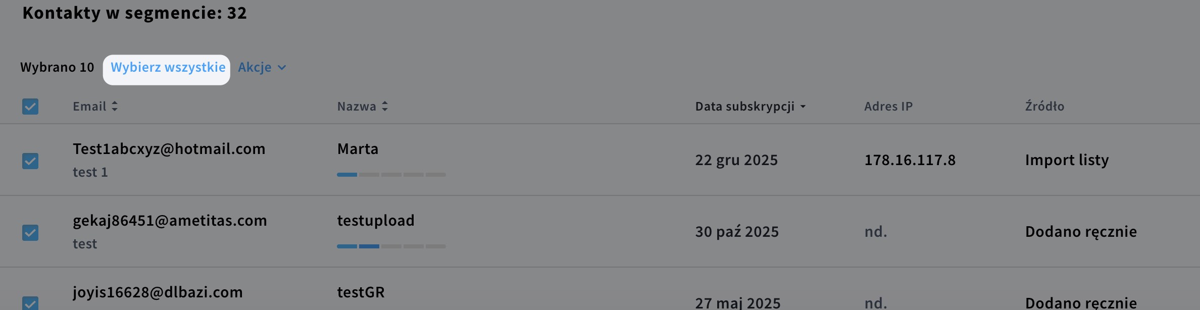 Opcja „Zaznacz wszystko” nad segmentem.
